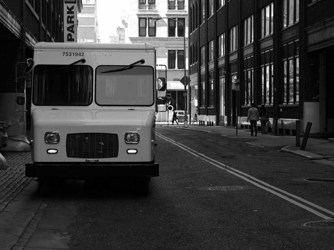 delivery van dropping off packages i